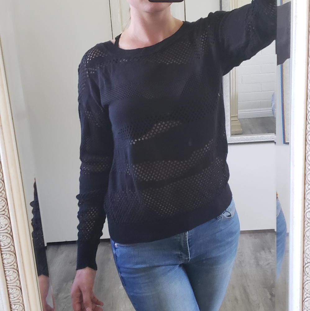 Vince camuto sweater